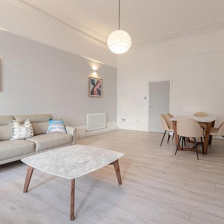 Kensington 2 Bed 2 Bath Apartment For 5 Guests ロンドン エクステリア 写真