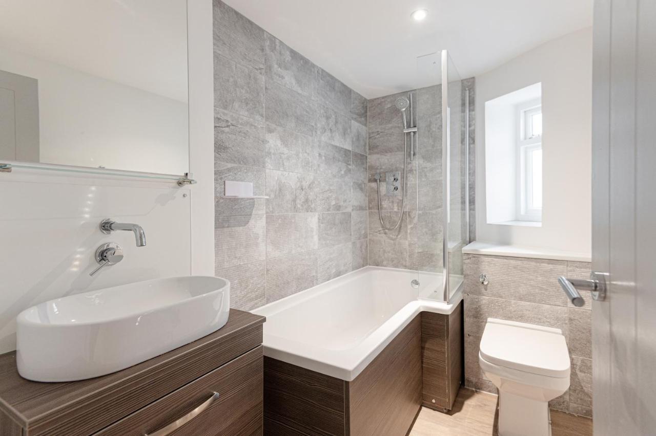 Kensington 2 Bed 2 Bath Apartment For 5 Guests ロンドン エクステリア 写真